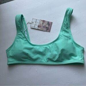 HALARA Mint Green Sporty Swim Top, S
